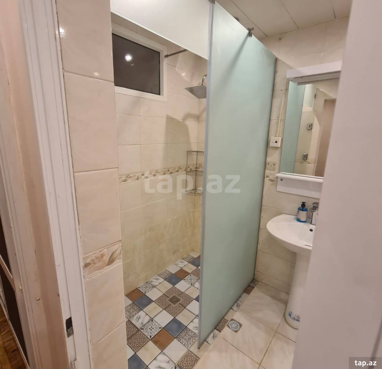 3-otaqlı mənzil kirayə verilir, Qurban Xəlilov küç., 80 m²
