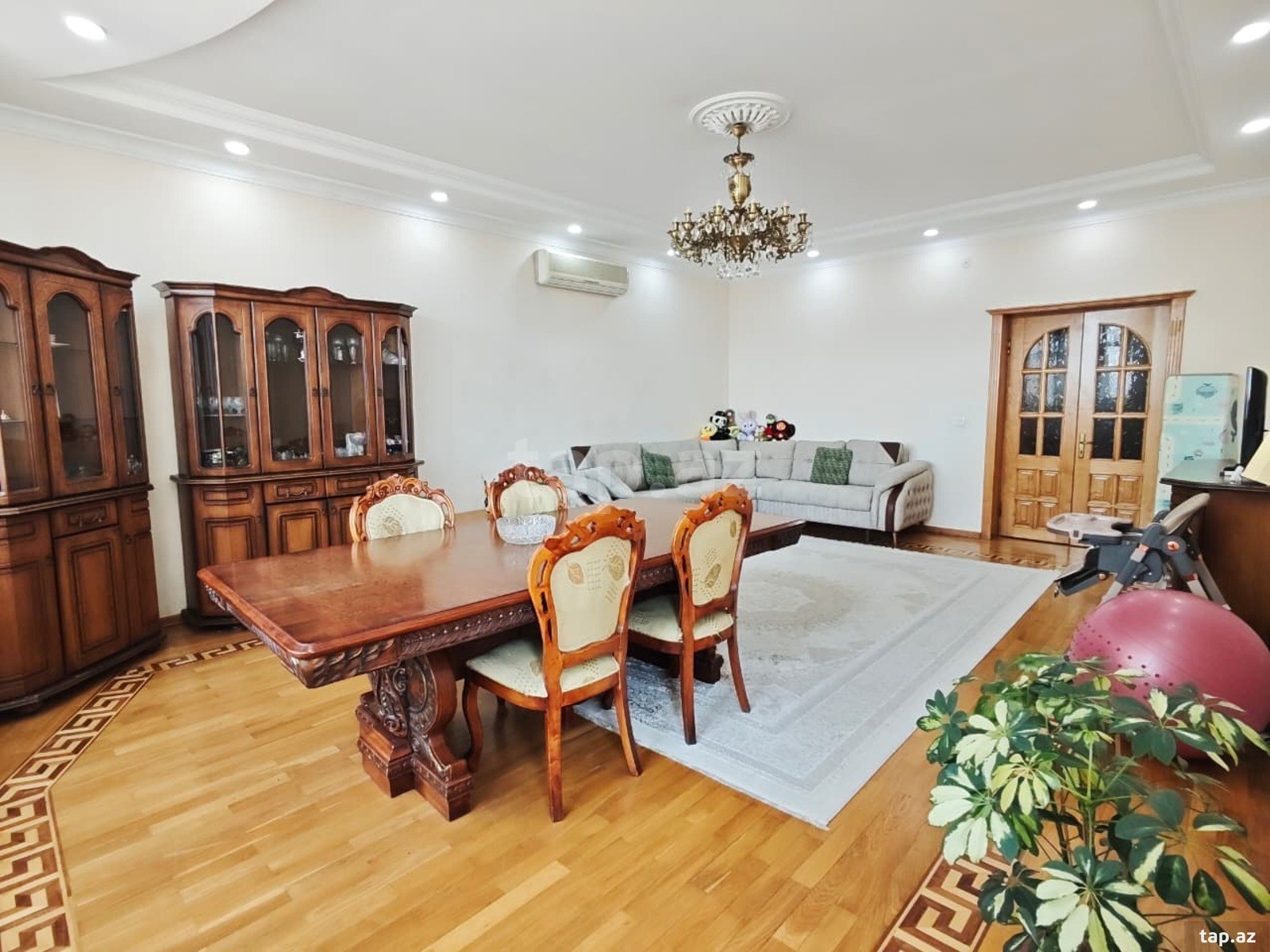 3-otaqlı yeni tikili, Binəqədi r., 140 m²