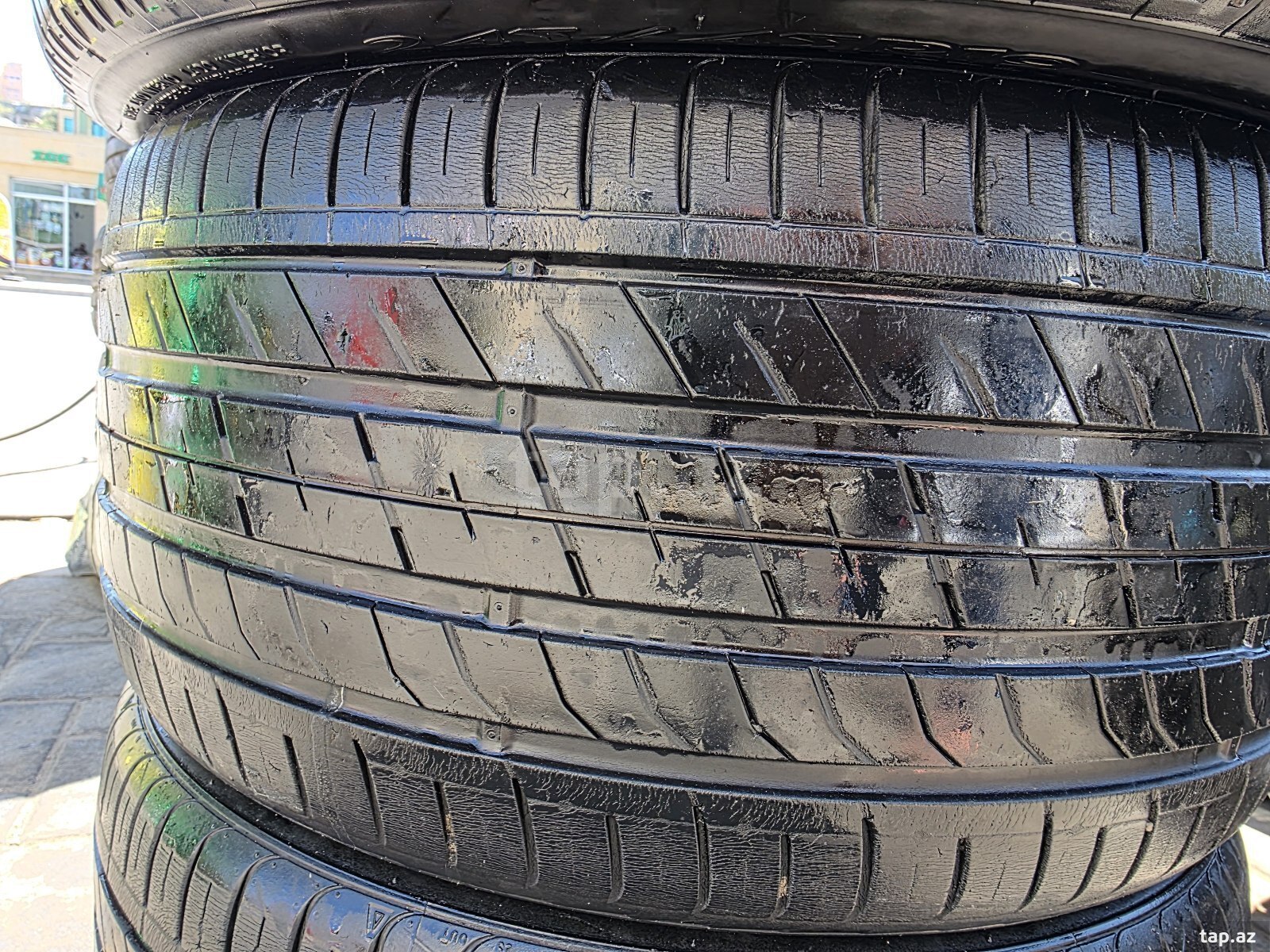 Şinlər 265/35 R18