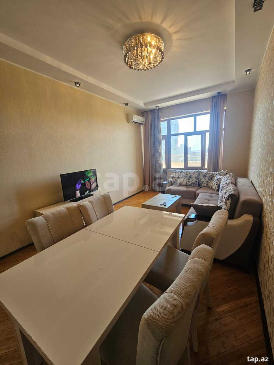 2-otaqlı yeni tikili kirayə verilir, Gülarə Qədirbəyova küç., 70 m²
