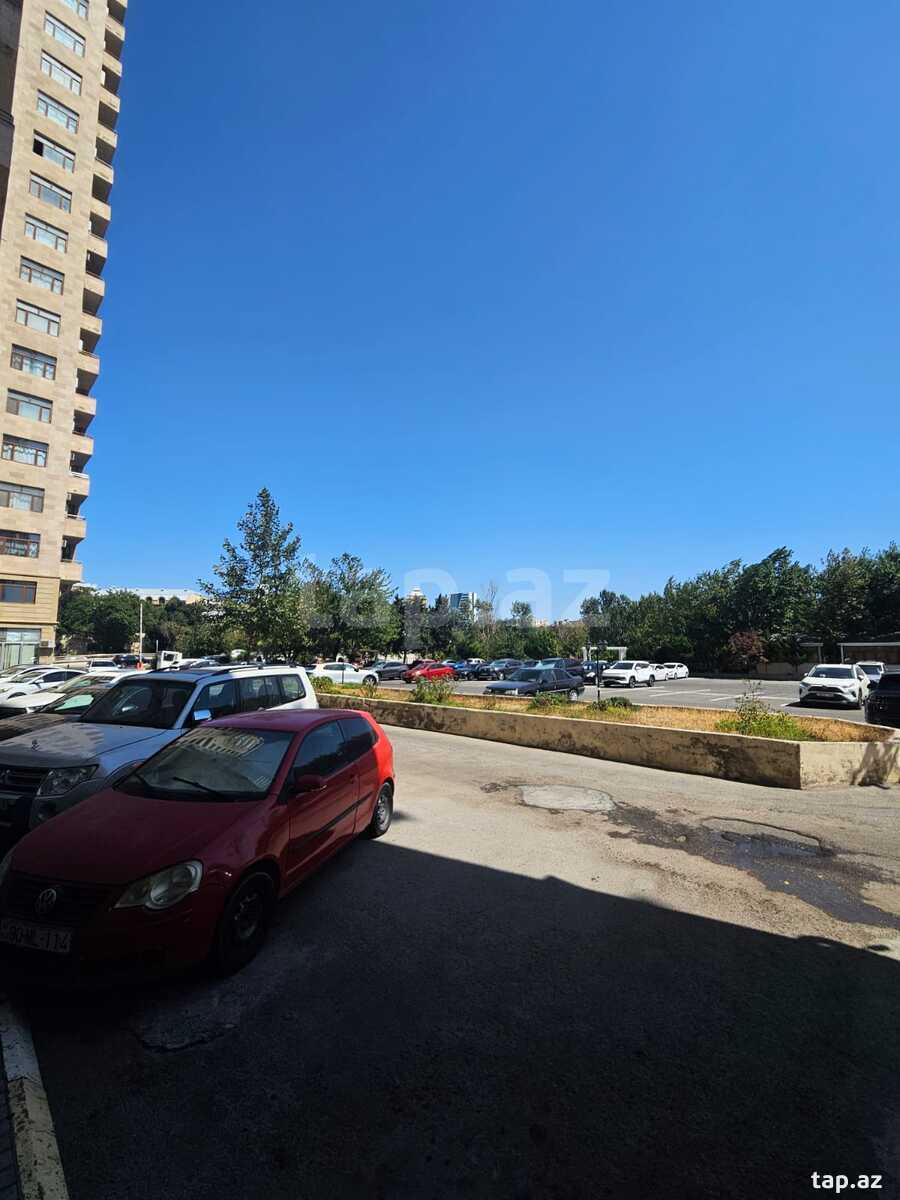 2-otaqlı yeni tikili kirayə verilir, Gülarə Qədirbəyova küç., 70 m²