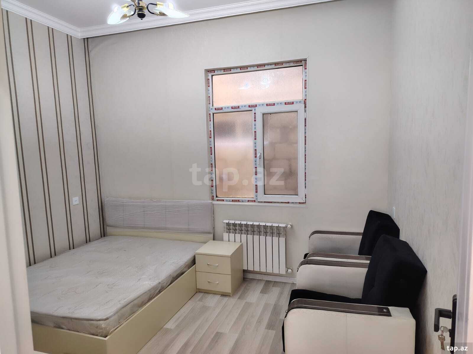 Həyət evi, H. Əliyev pr. 11