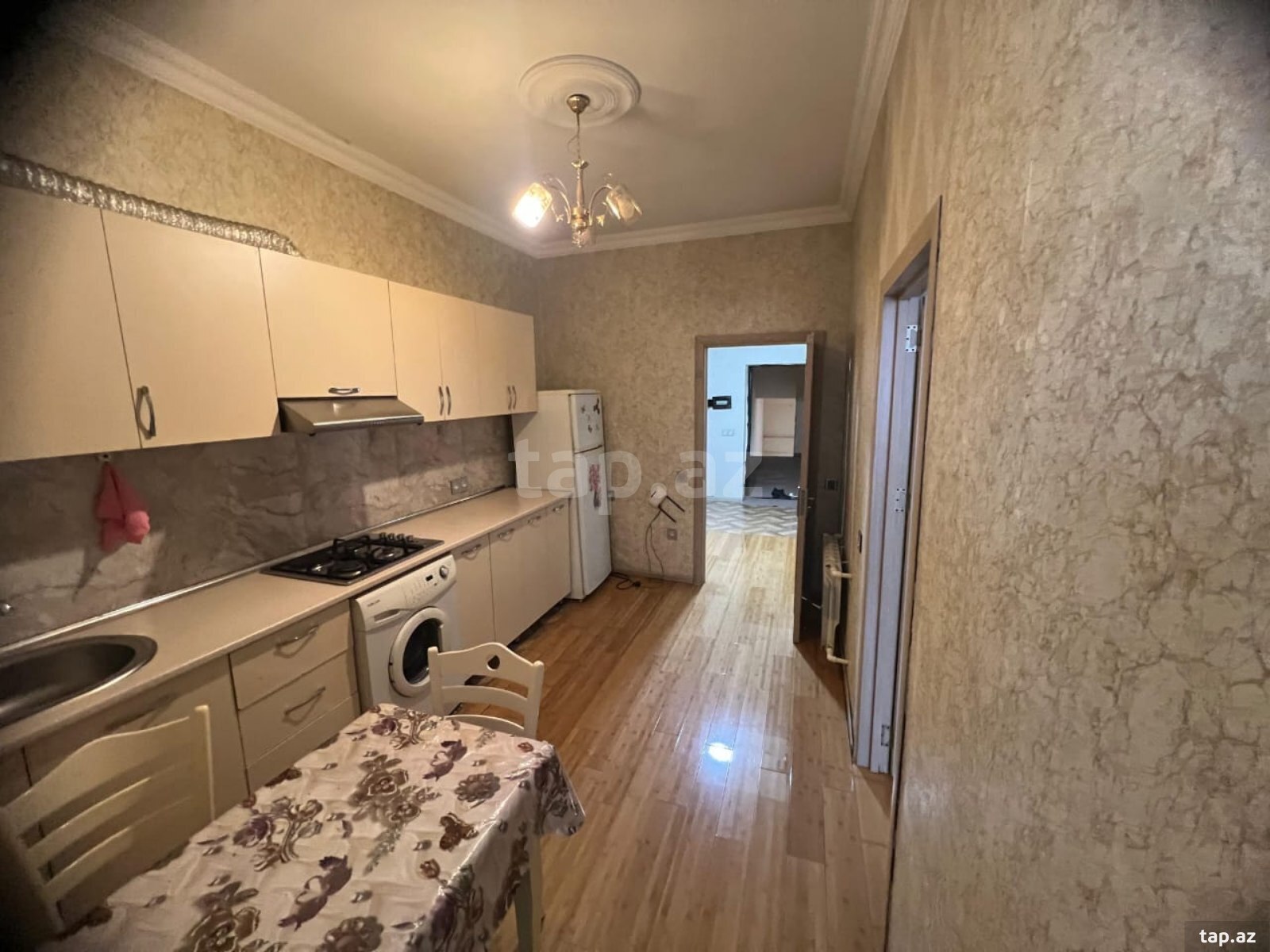 2-otaqlı yeni tikili kirayə verilir, Heydər Əliyev pr., 70 m²