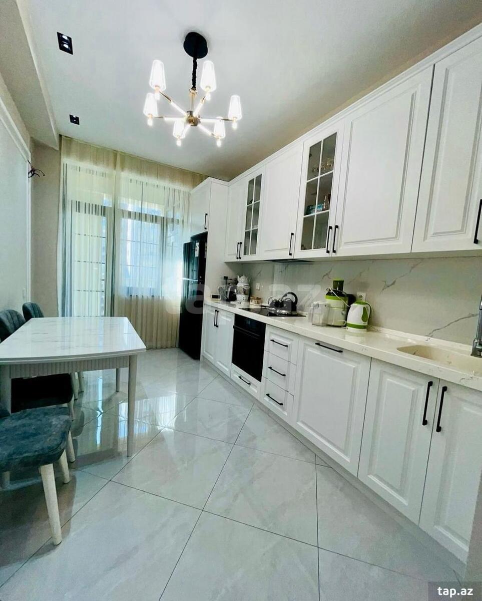 2-otaqlı mənzil, Hüseyin Seyizadə küç., 75 m²