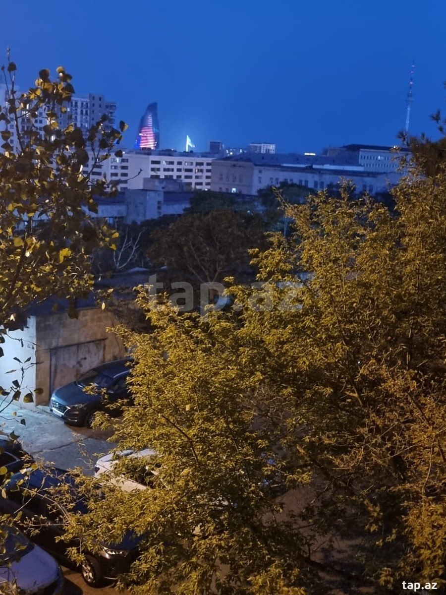 3-otaqlı mənzil, Yasamal r., 122 m²