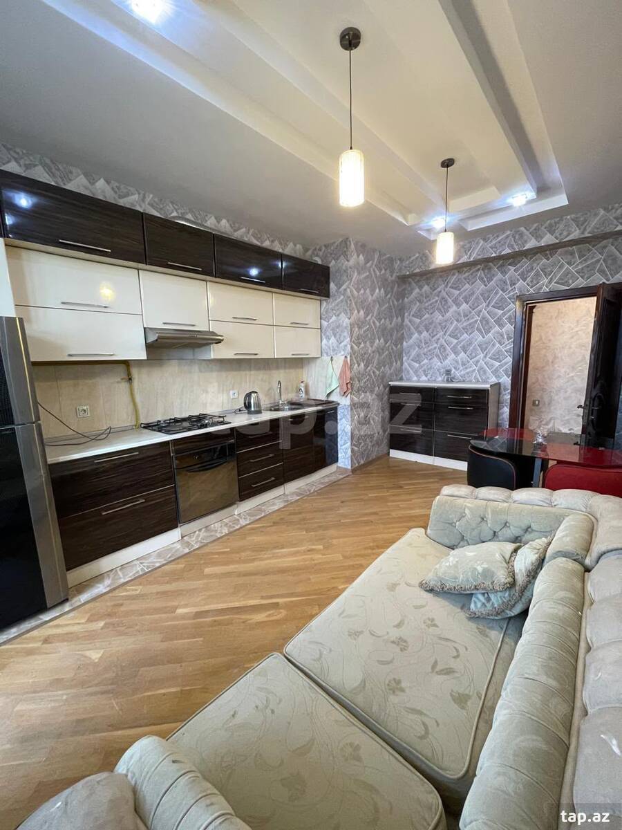 3-otaqlı yeni tikili, Ə.Əhmədov küç., 150 m²