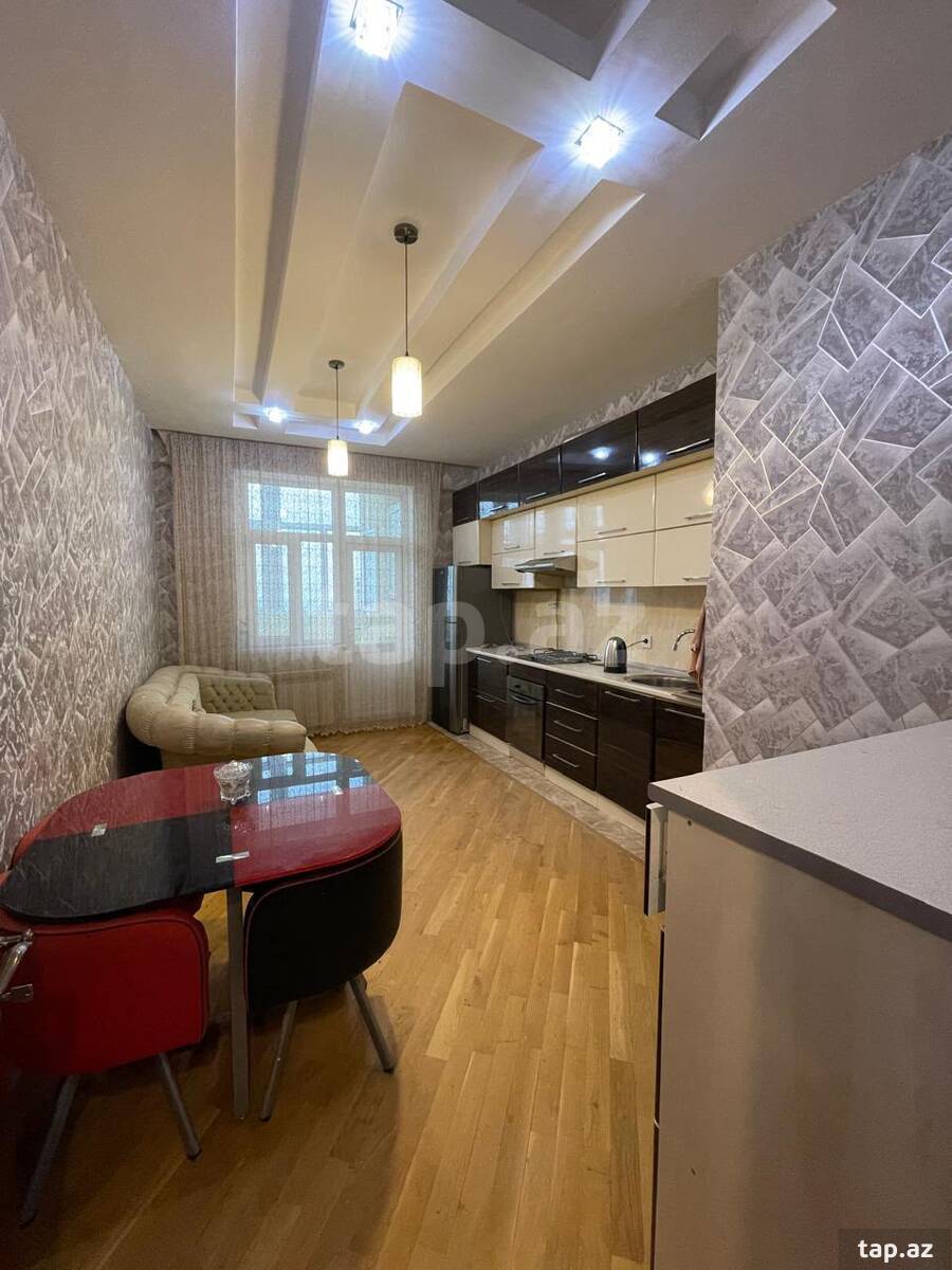 3-otaqlı yeni tikili, Ə.Əhmədov küç., 150 m²