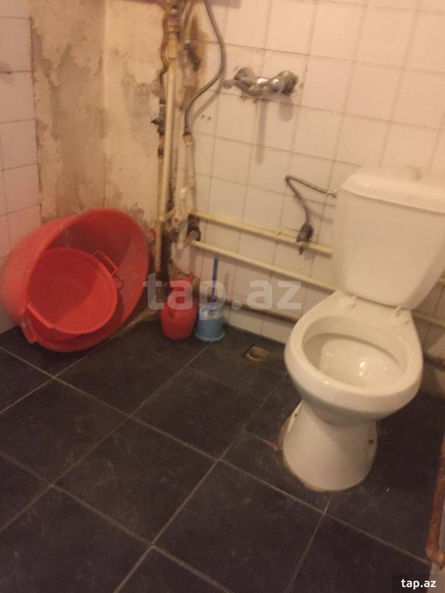 2-otaqlı mənzil kirayə verilir, E.Akademiyası m., 50 m²