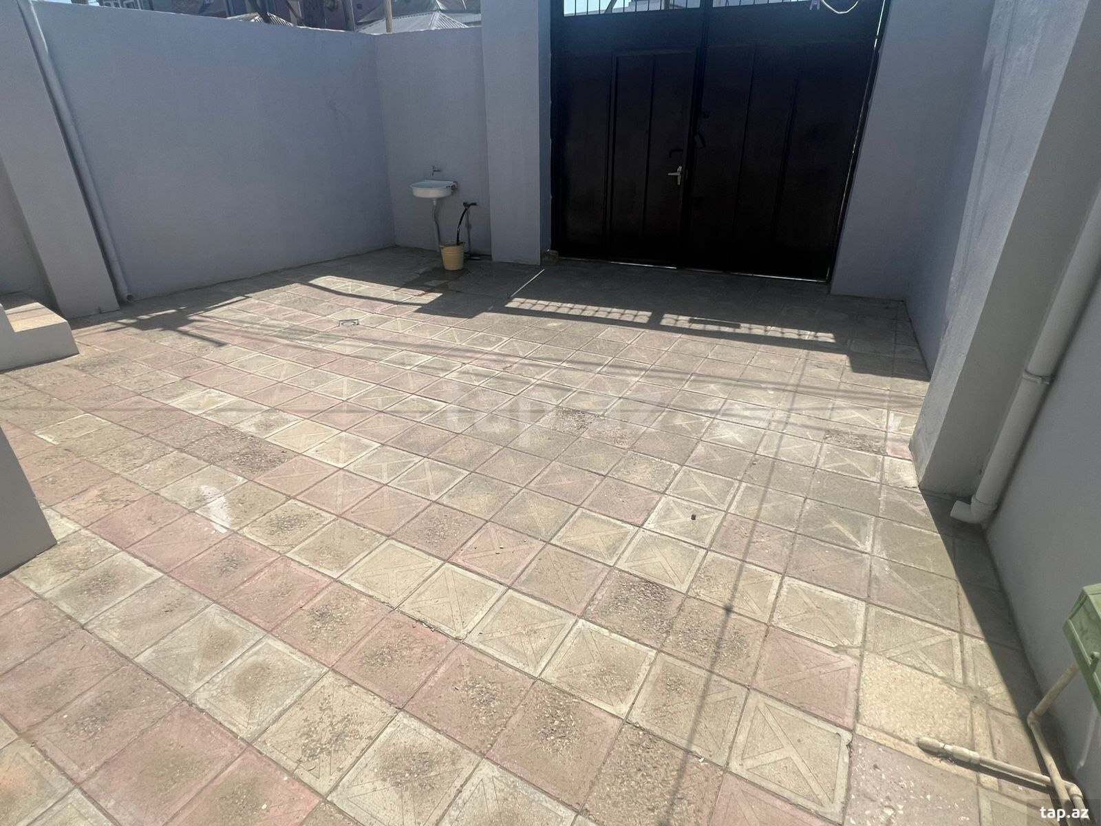 2 otaqlı həyət evi satılır, Qaraçuxur, Bakı