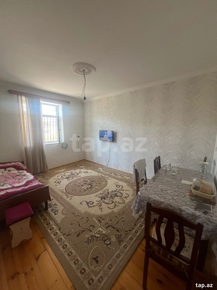 2 otaqlı həyət evi satılır, Qaraçuxur, Bakı