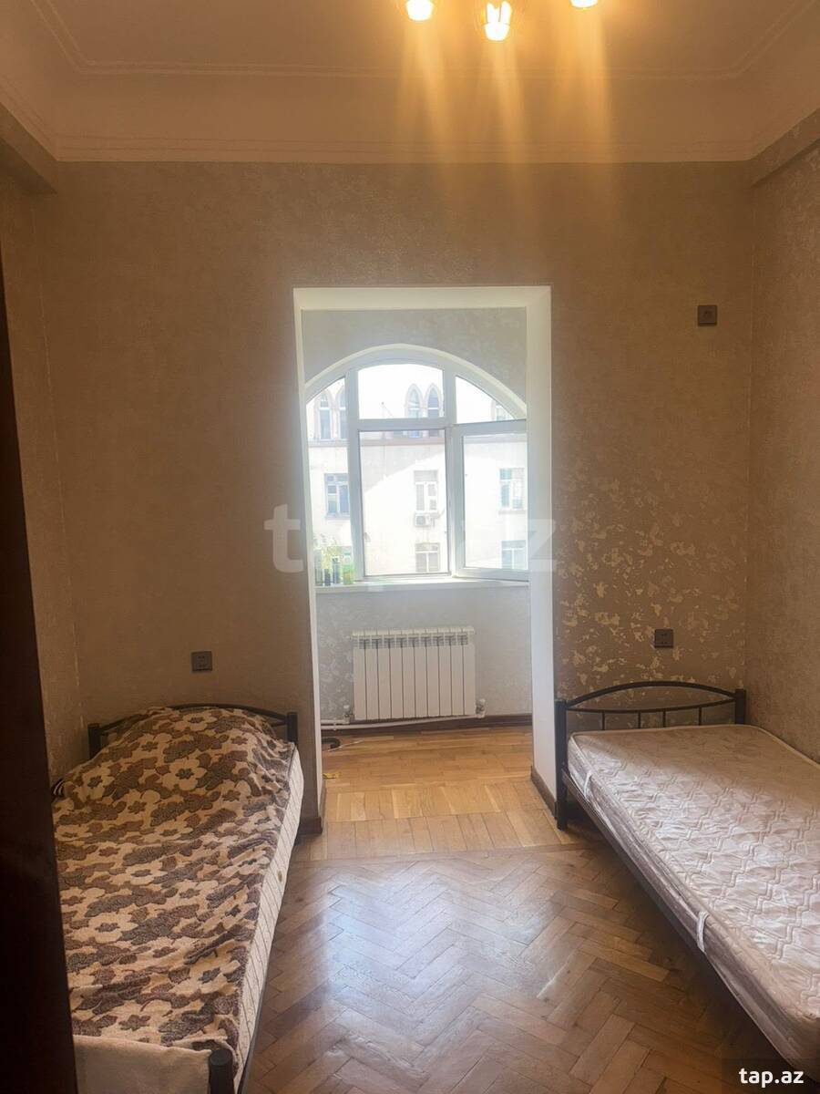 3-otaqlı mənzil kirayə verilir, Ağa Neymətulla küç., 90 m²