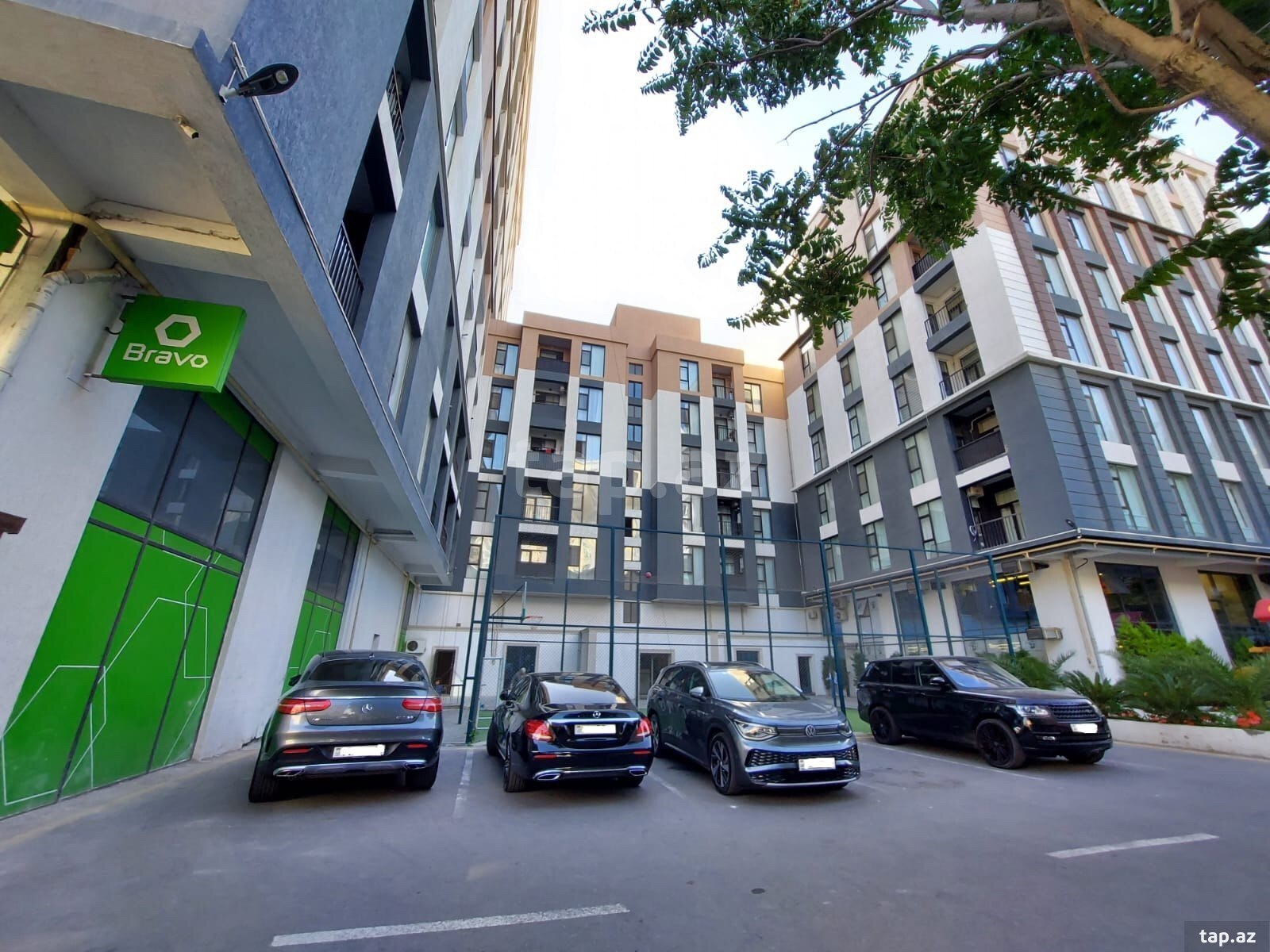 3-otaqlı yeni tikili kirayə verilir, Nərimanov r., 95 m²