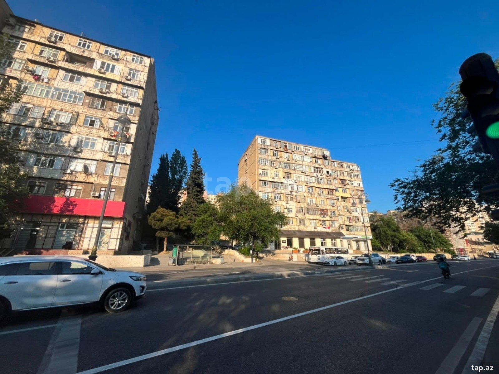 2-otaqlı mənzil, Həzi Aslanov m., 44 m²