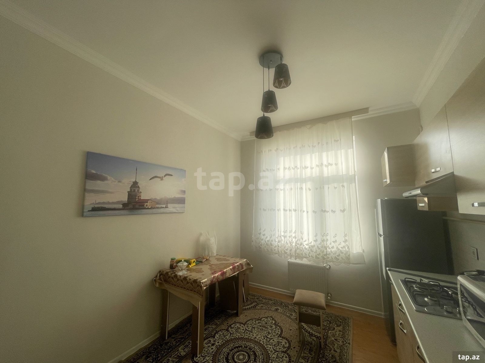 4-otaqlı yeni tikili kirayə verilir, Gəncə ş., 130 m²