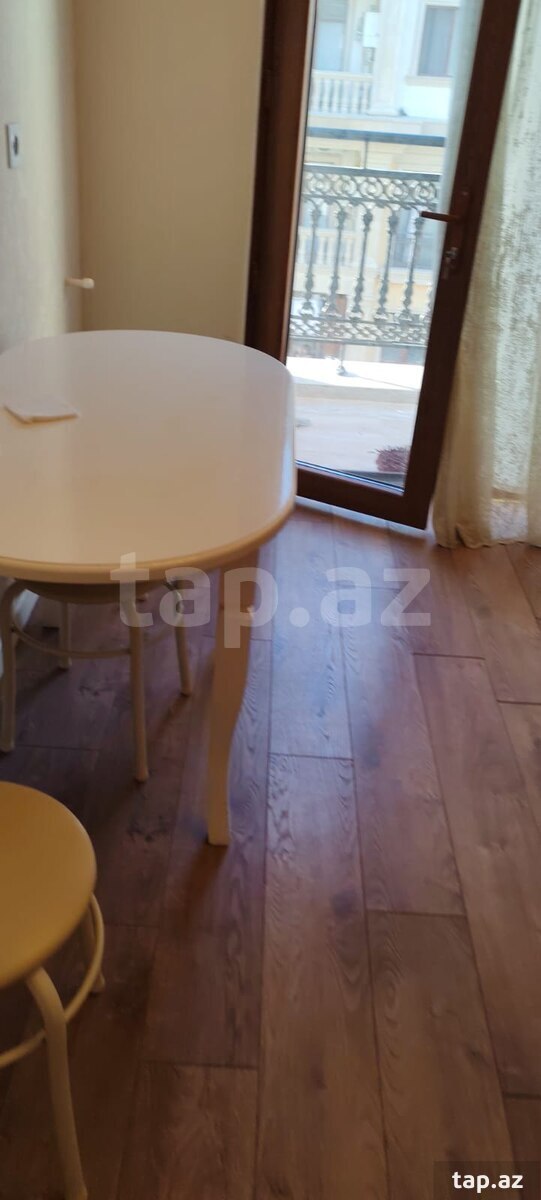 2-otaqlı mənzil kirayə verilir, Sumqayıt ş., 65 m²