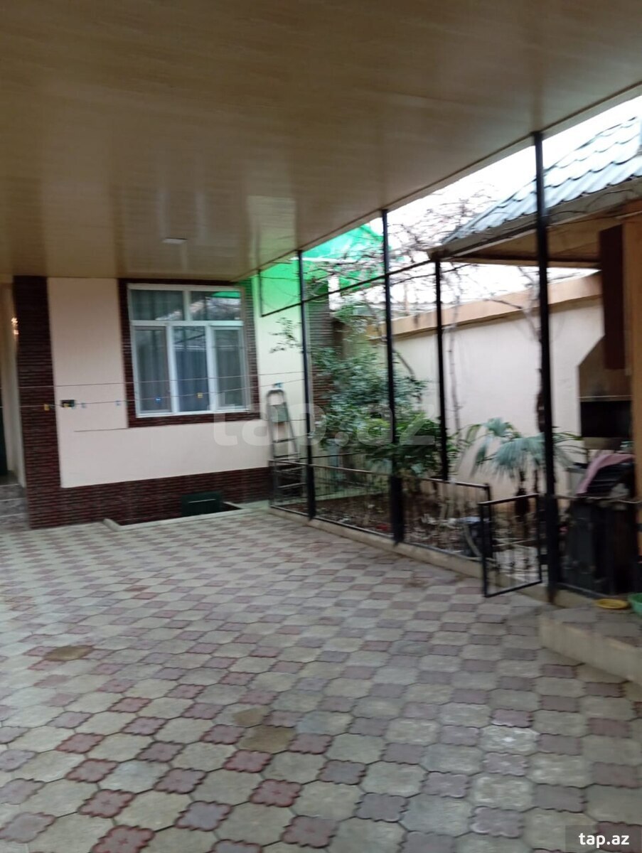 Həyət evi, Suraxanı r.