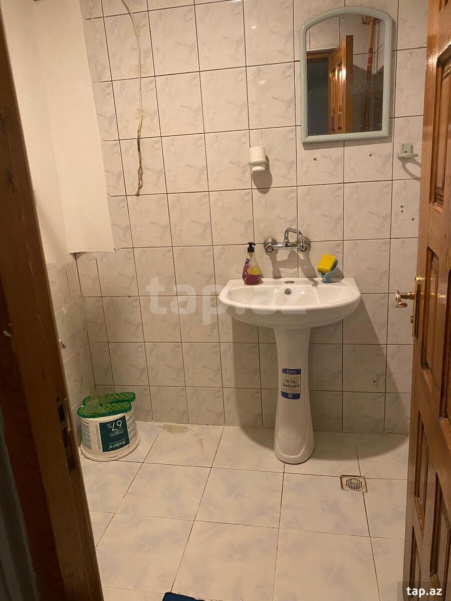 2-otaqlı mənzil kirayə verilir, Gəncə ş., 65 m²