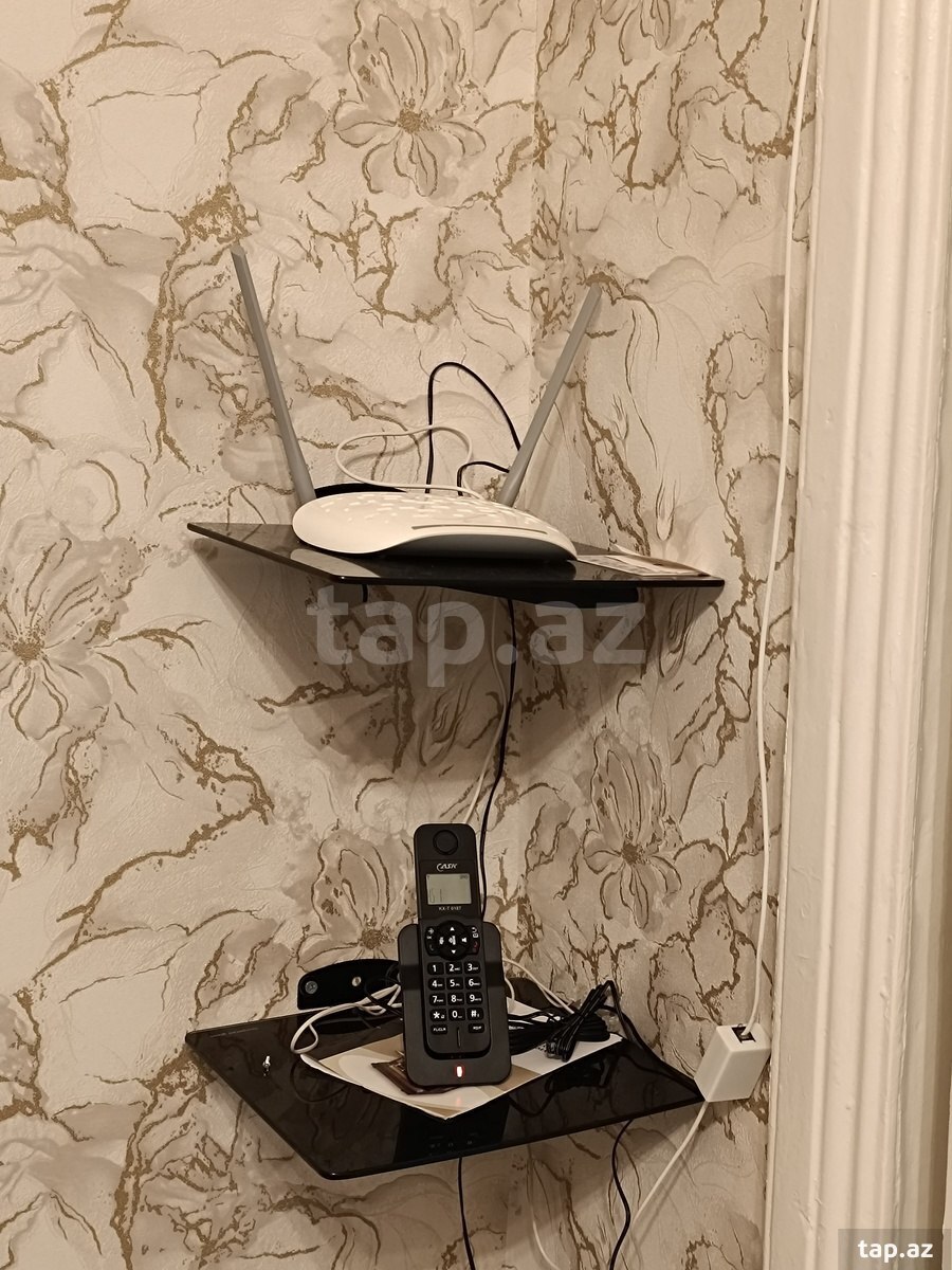 4-otaqlı mənzil kirayə verilir, Nizami m., 80 m²
