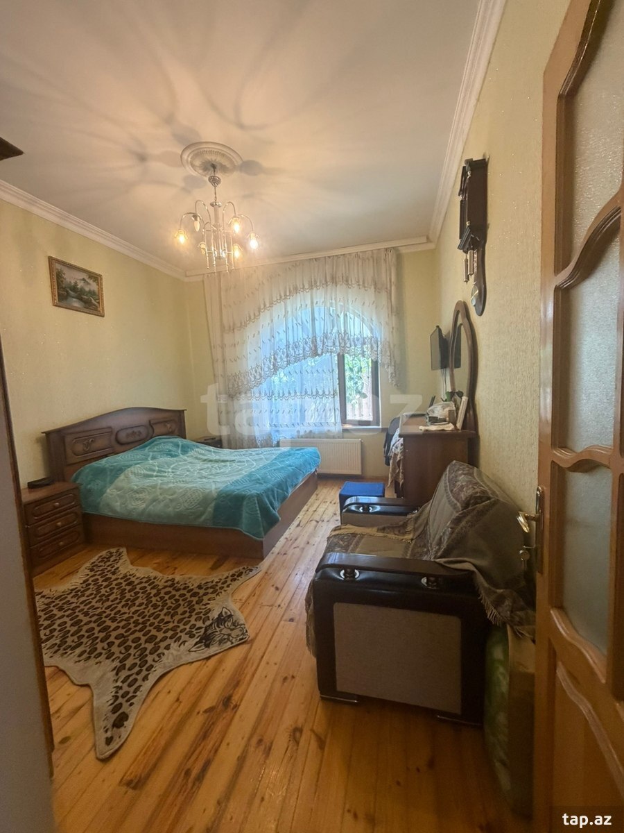 Həyət evi, Şəki ş.