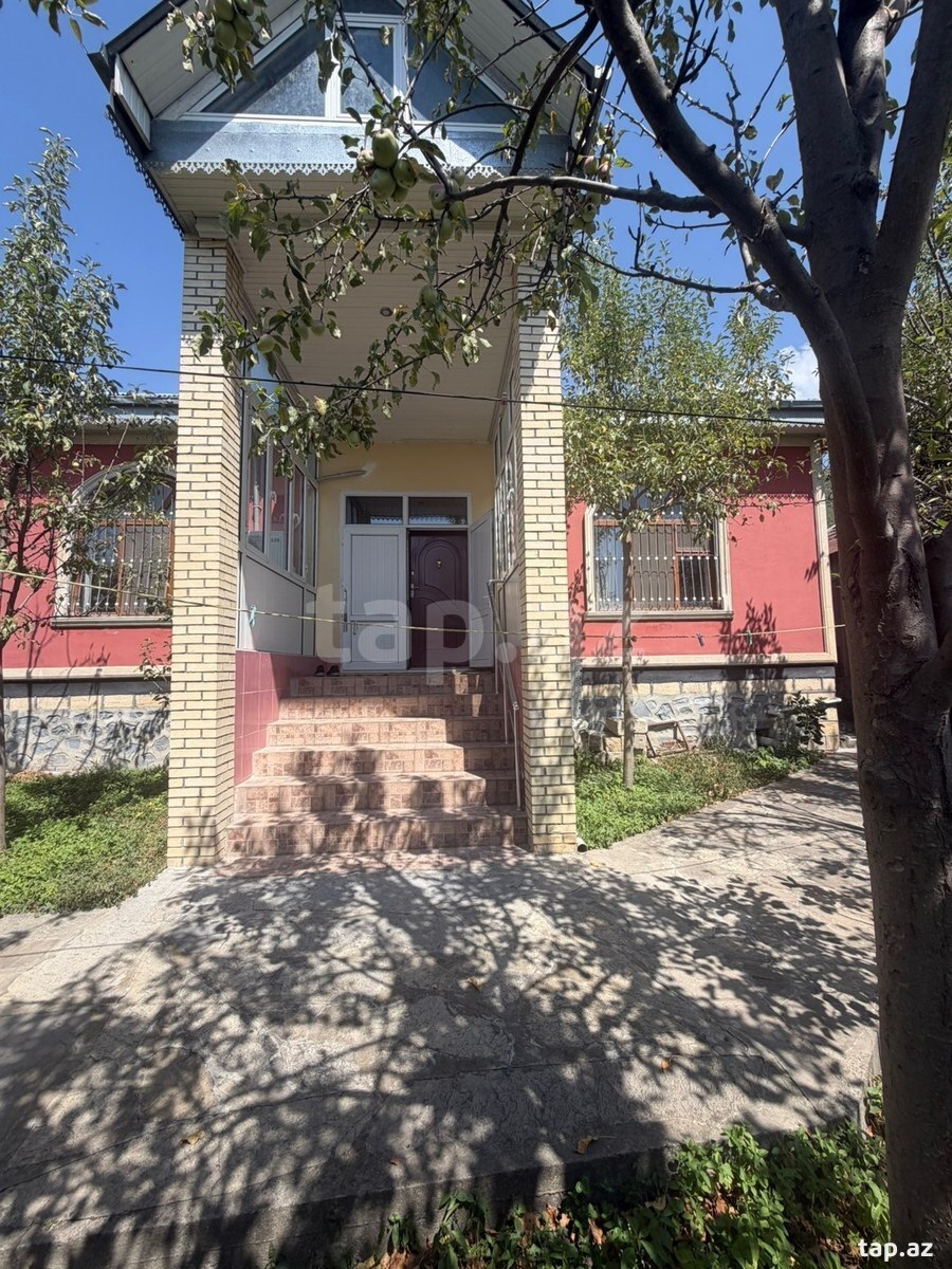 Həyət evi, Şəki ş.