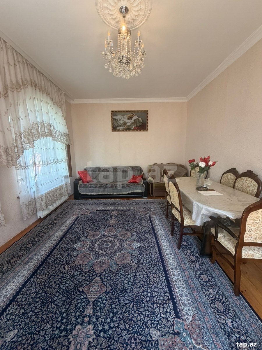 Həyət evi, Şəki ş.