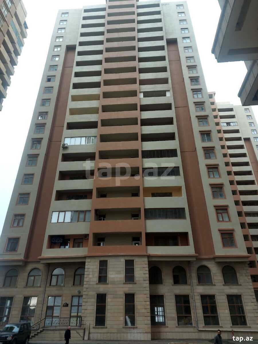 3-otaqlı yeni tikili, Moskva pr., 160 m²