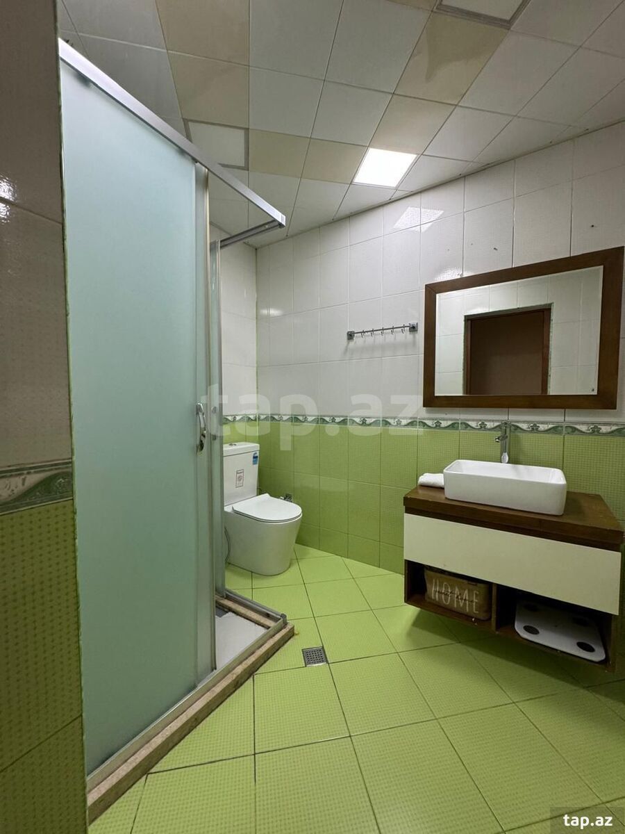 3-otaqlı yeni tikili, Faiq Yusifov küç., 140 m²