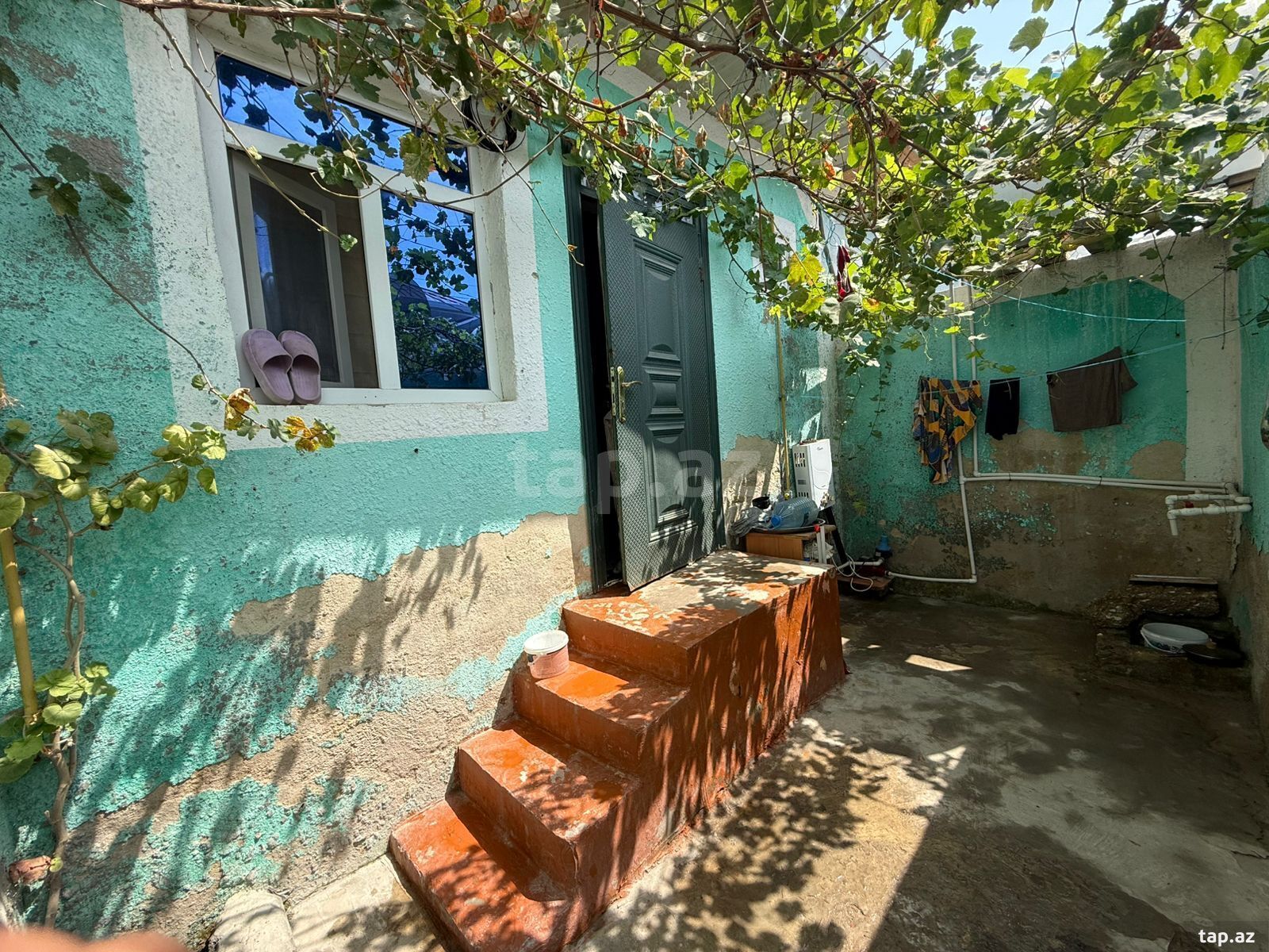 Həyət evi, Binə qəs.