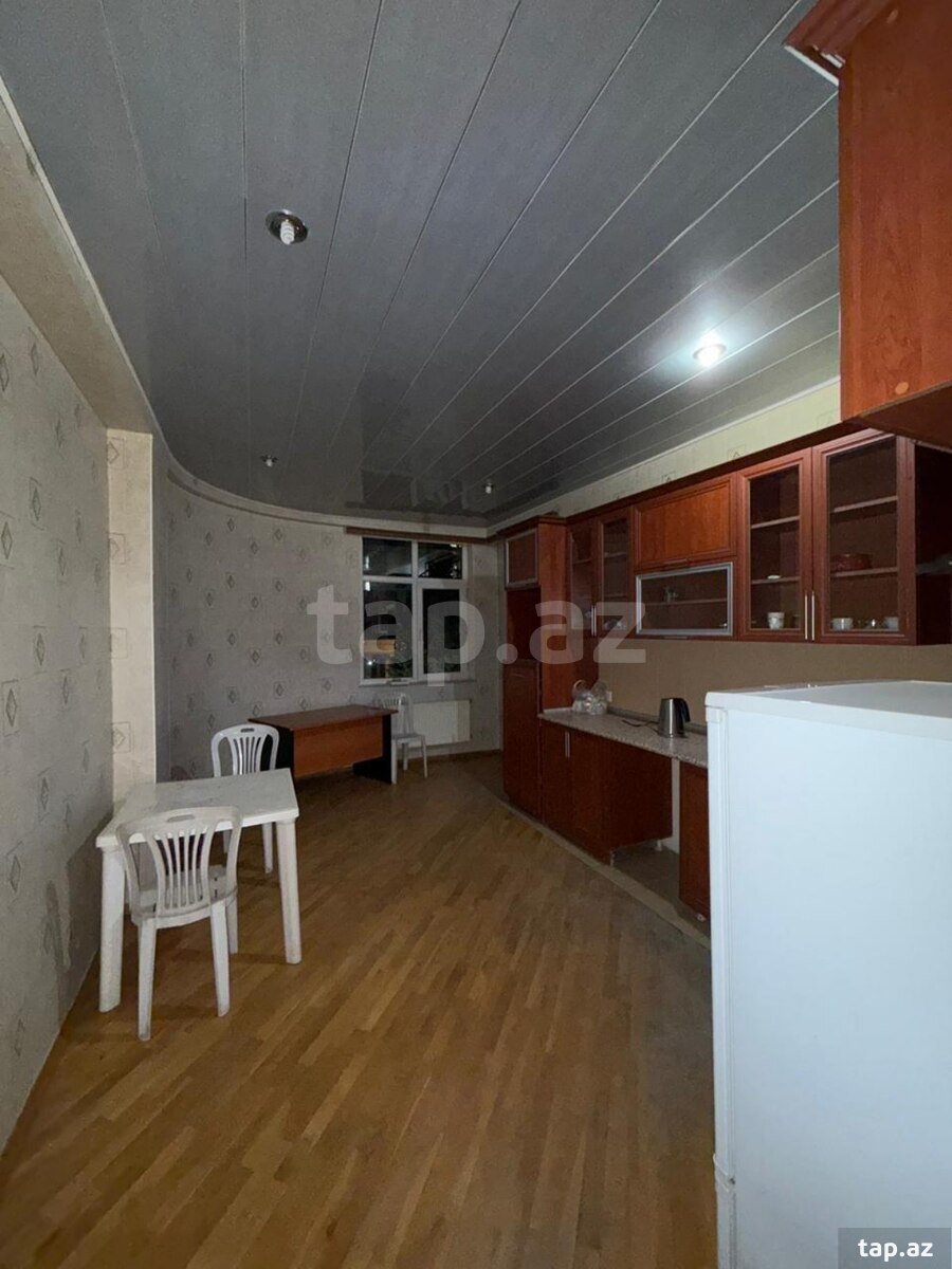 3-otaqlı yeni tikili, H. Zərdabi küç. 71a, 126 m²