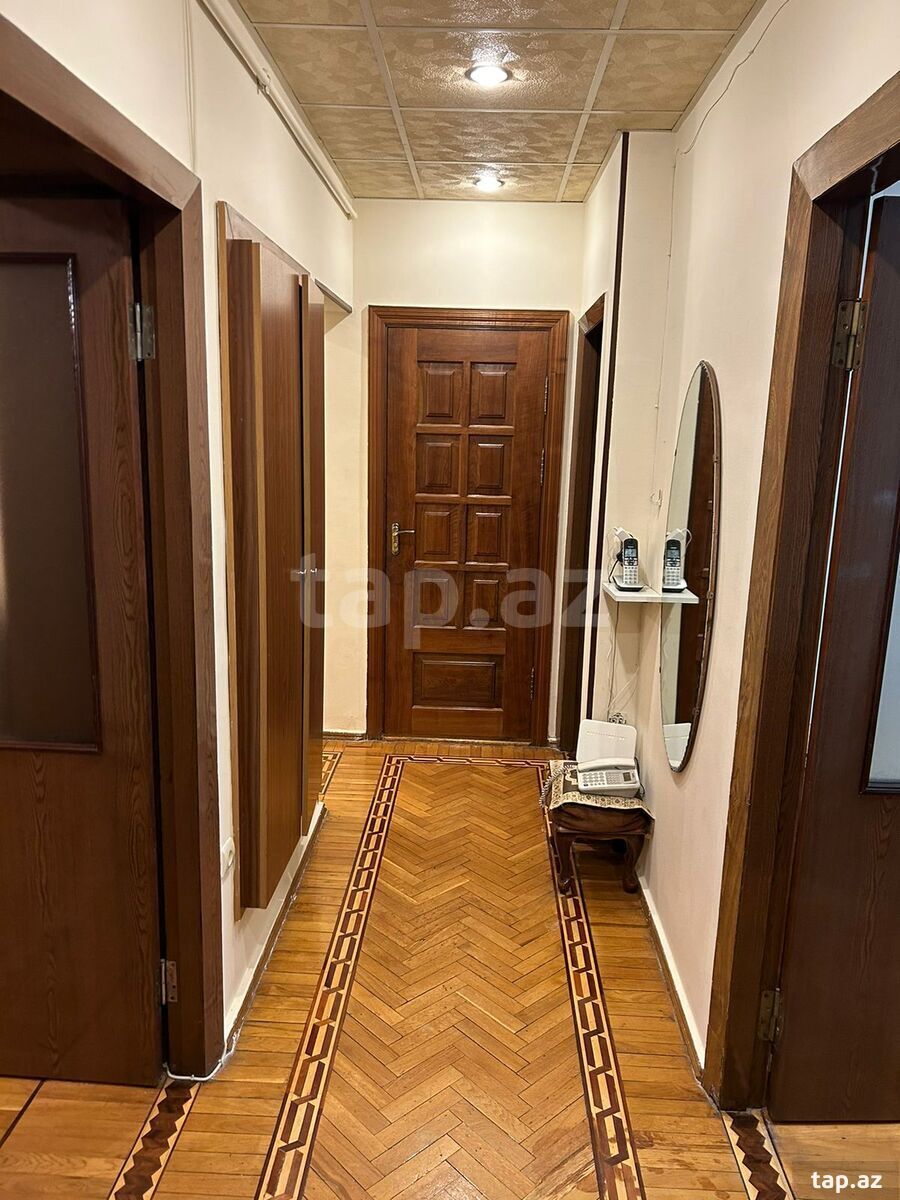 4-otaqlı mənzil kirayə verilir, Parlament pr., 110 m²