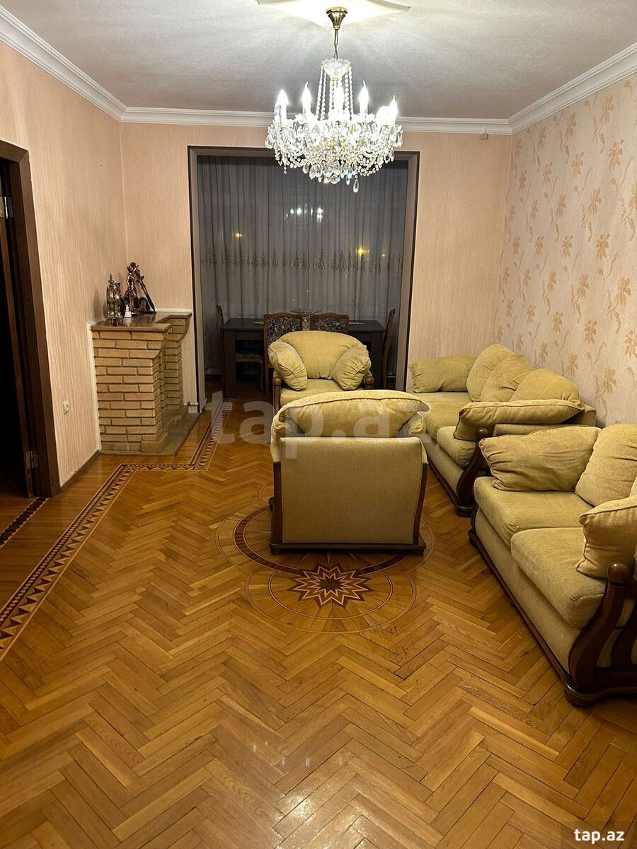 4-otaqlı mənzil kirayə verilir, Parlament pr., 110 m²
