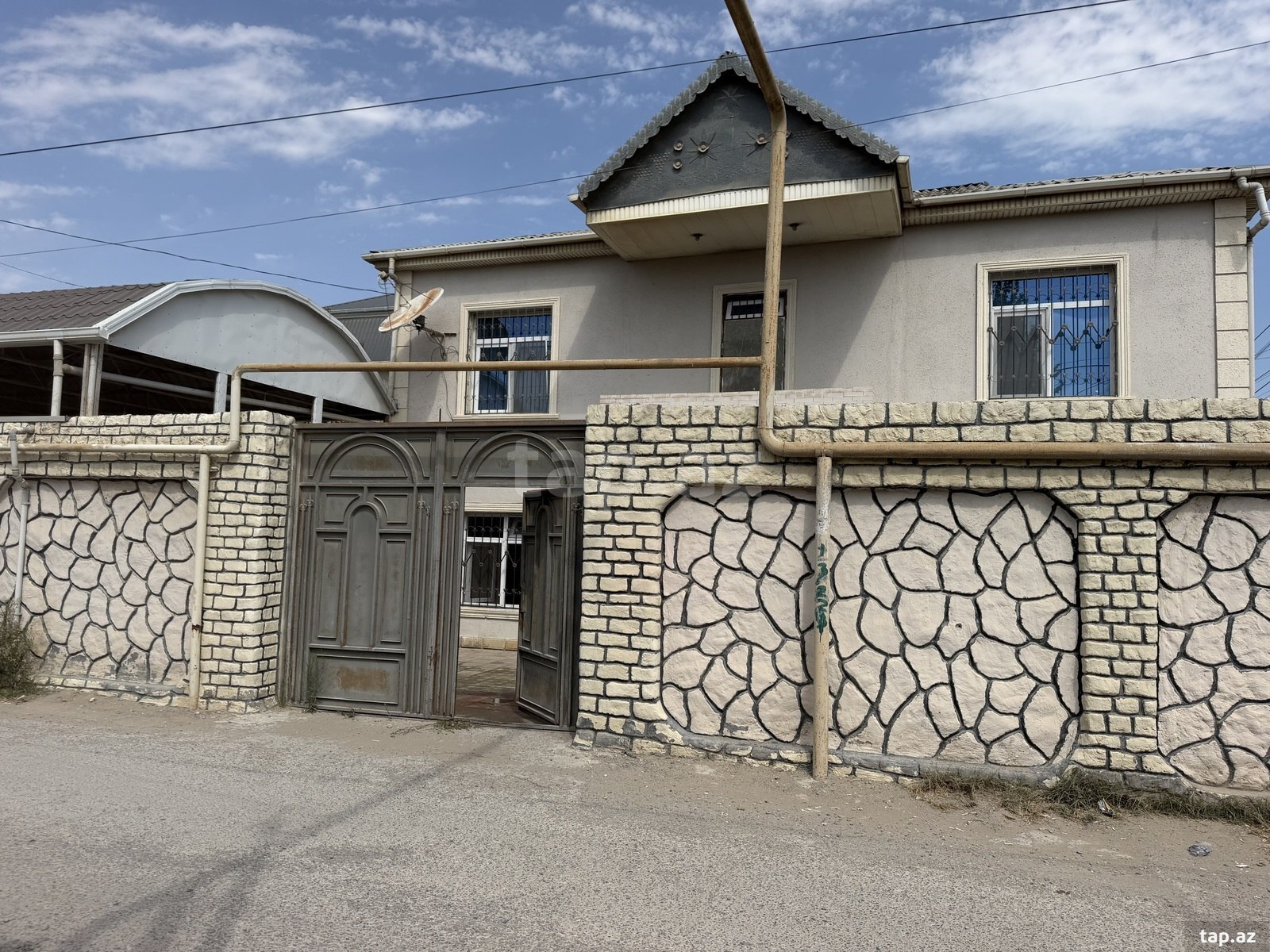 7-room private house for sale, Baku