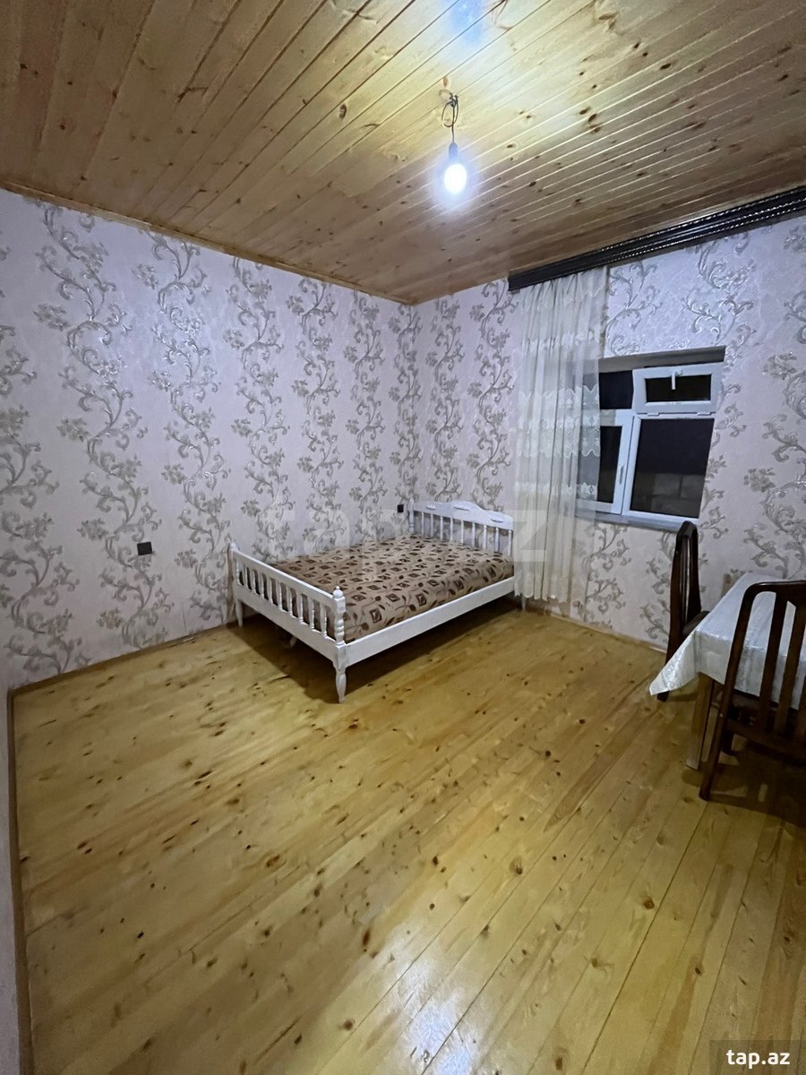 Həyət evi kirayə verilir, Corat qəs.