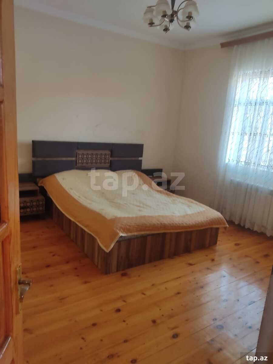 Həyət evi, Qaradağ r.