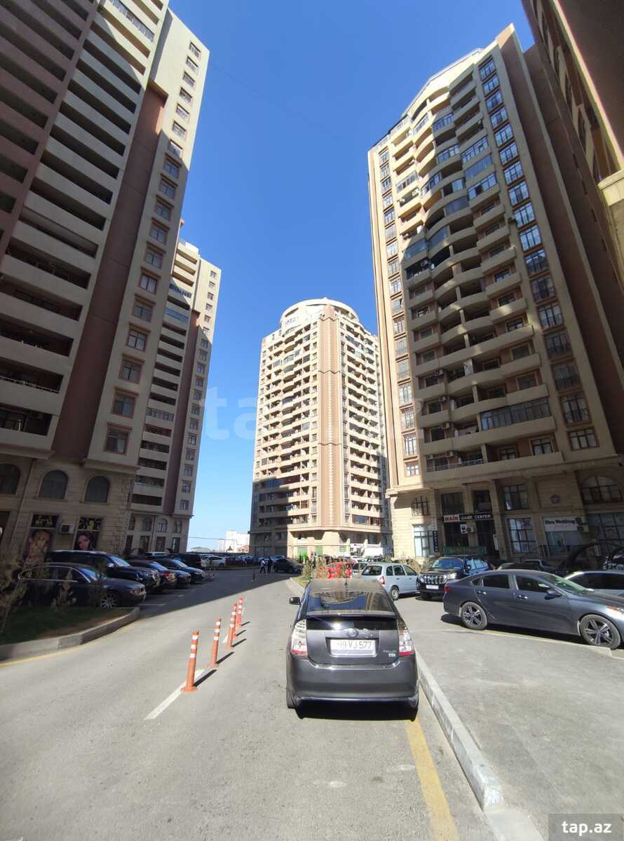 3-otaqlı yeni tikili, Moskva pr., 138 m²