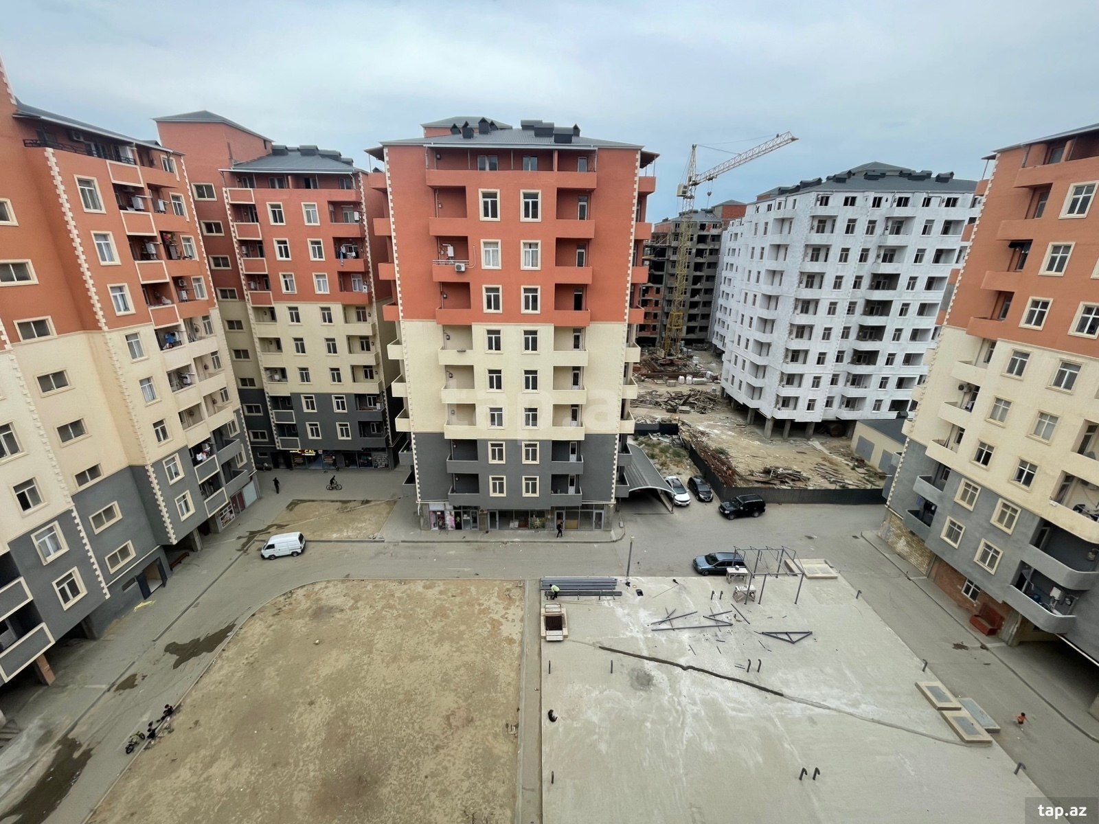 2-otaqlı yeni tikili kirayə verilir, Saray qəs., 65 m²