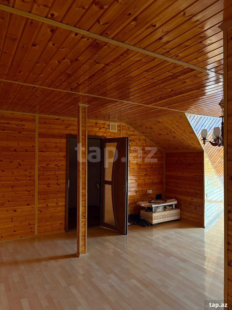 Həyət evi, Siyəzən r.