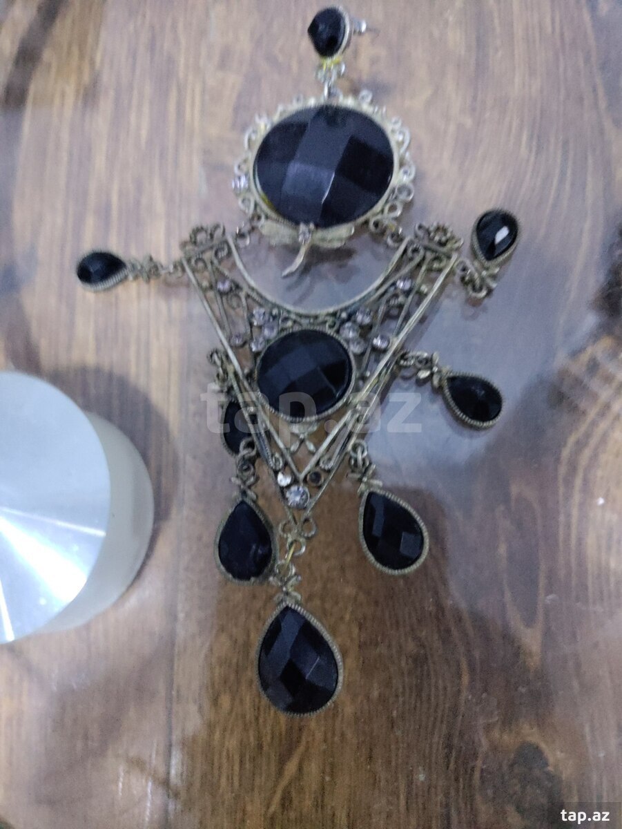 Vintaj sırğalar