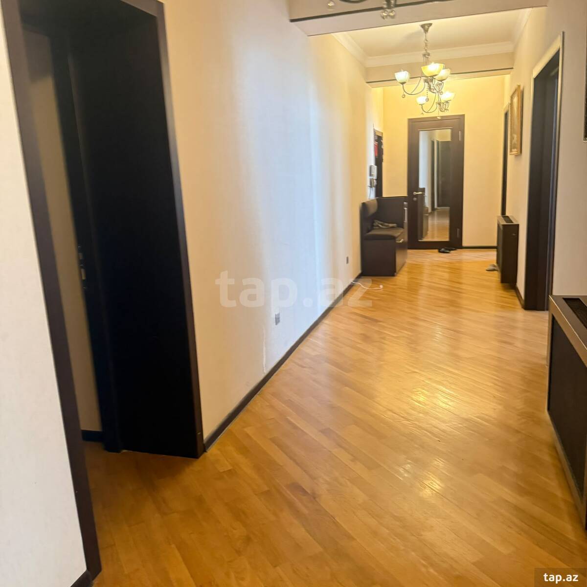 4-otaqlı yeni tikili, R. Behbudov küç., 160 m²
