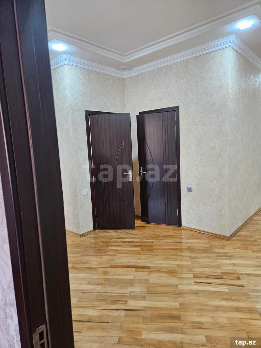 3-otaqlı yeni tikili, 8 Noyabr m., 138 m²