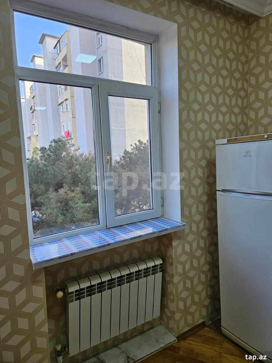 3-otaqlı yeni tikili, 8 Noyabr m., 138 m²