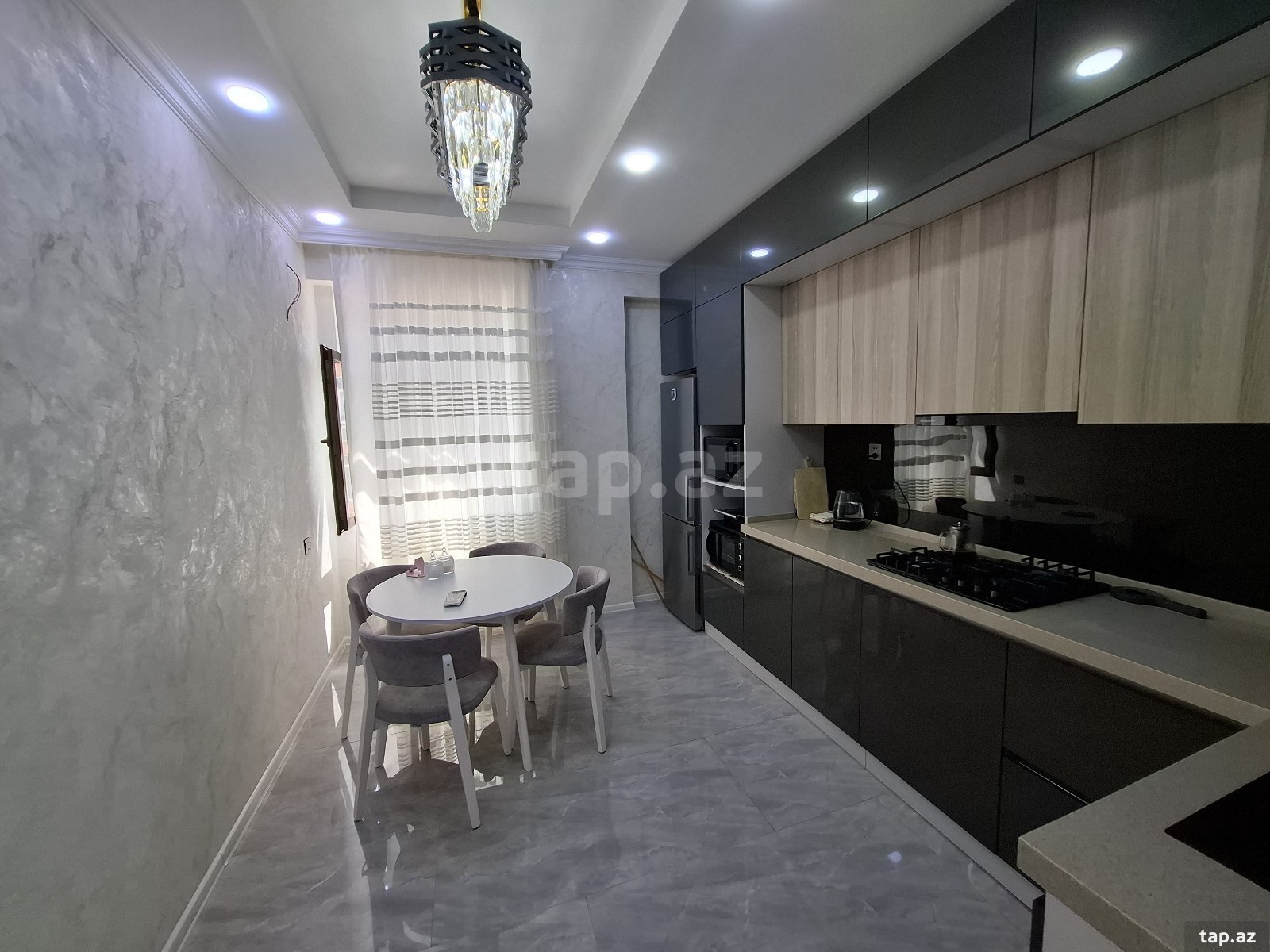 3-otaqlı yeni tikili, Xırdalan ş., 130 m²