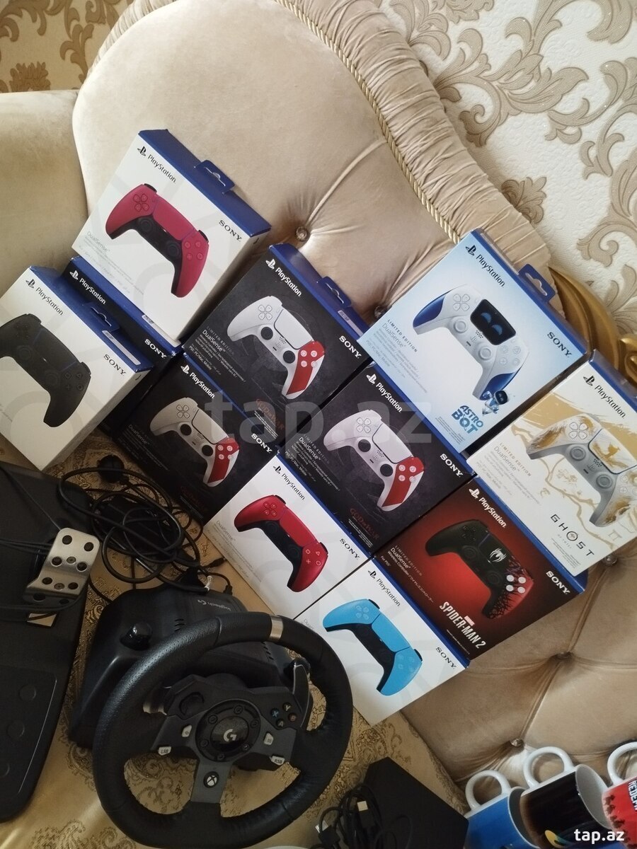 PS5 üçün pultlar