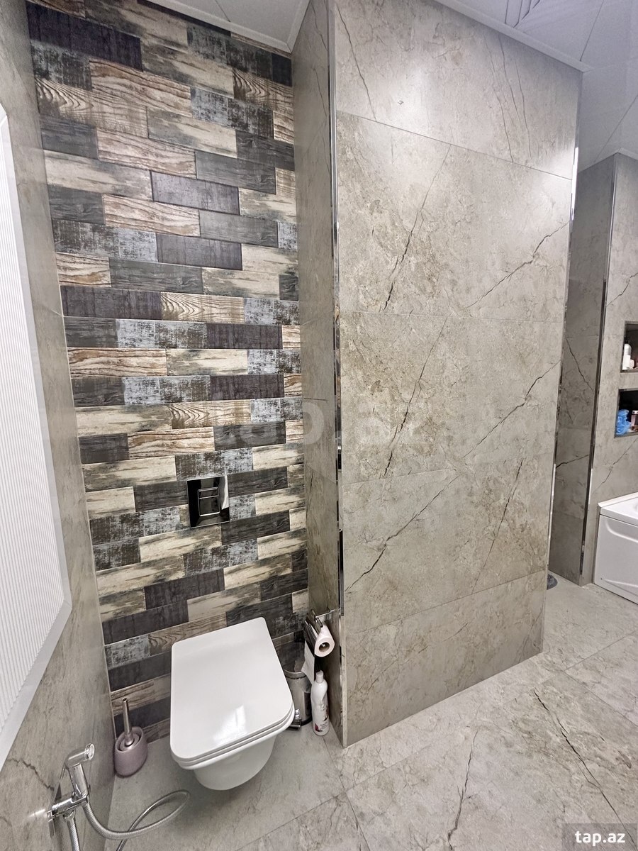 4-otaqlı yeni tikili, H. Salmani küç., 1 210 m²
