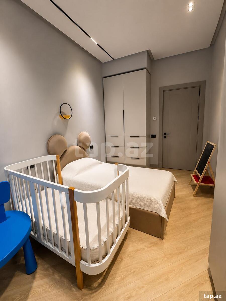 3-otaqlı yeni tikili, Həmdəm Ağayev küç., 114 m²