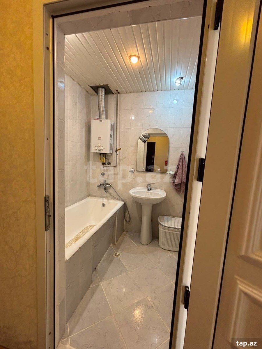 2-otaqlı mənzil, Əhmədli m., 65 m²