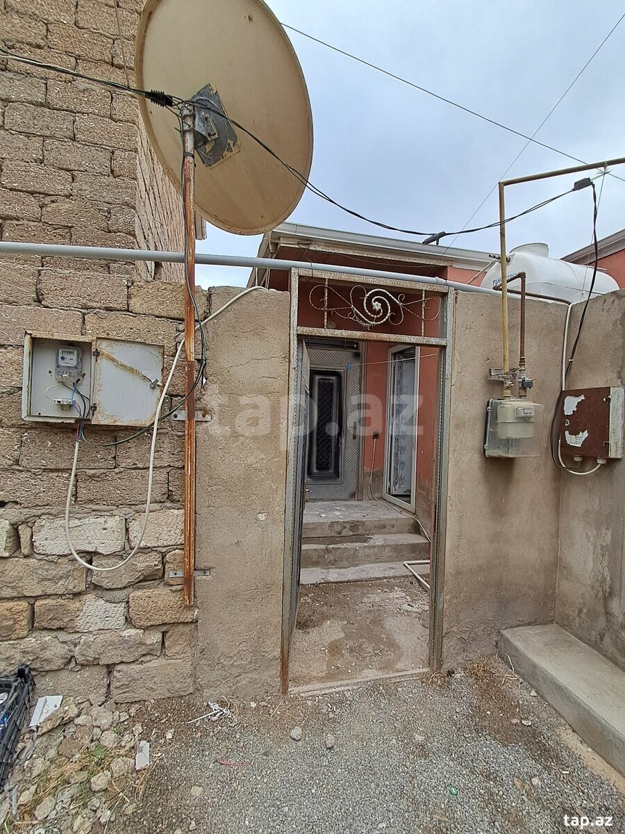 Həyət evi, Binə qəs.