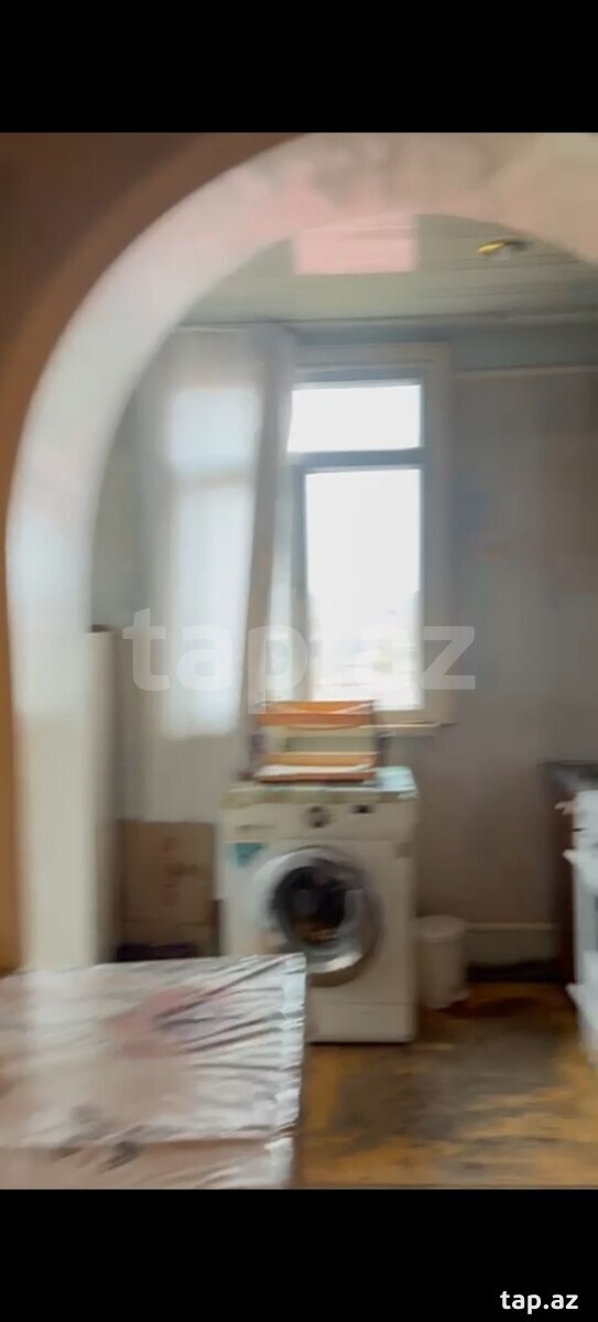 2-otaqlı mənzil kirayə verilir, Gəncə ş., 70 m²