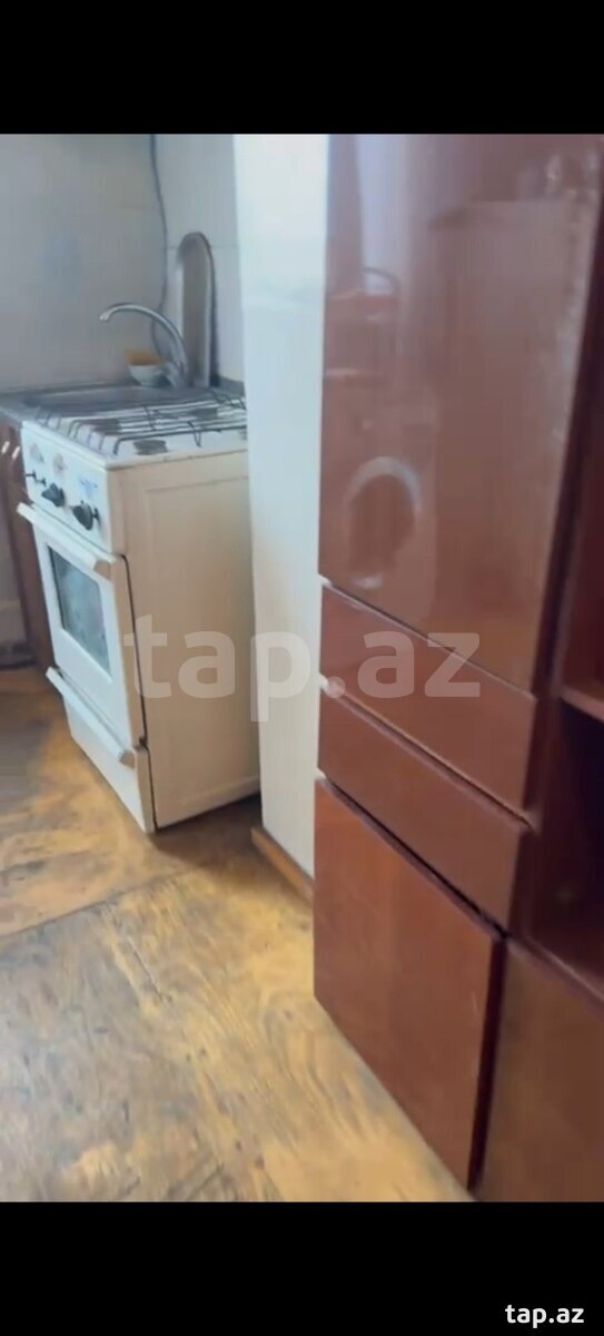 2-otaqlı mənzil kirayə verilir, Gəncə ş., 70 m²