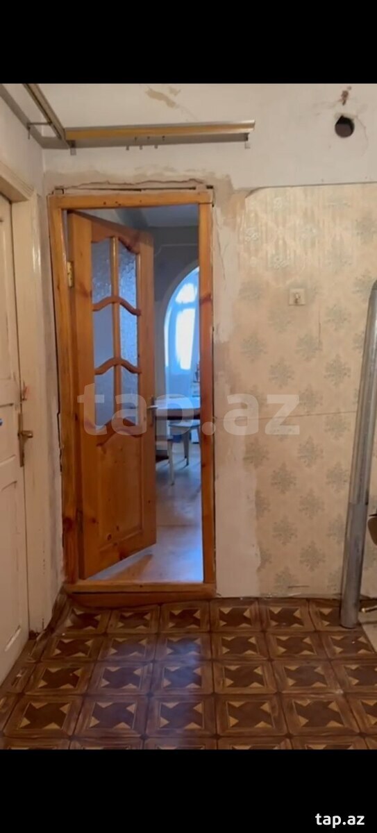 2-otaqlı mənzil kirayə verilir, Gəncə ş., 70 m²